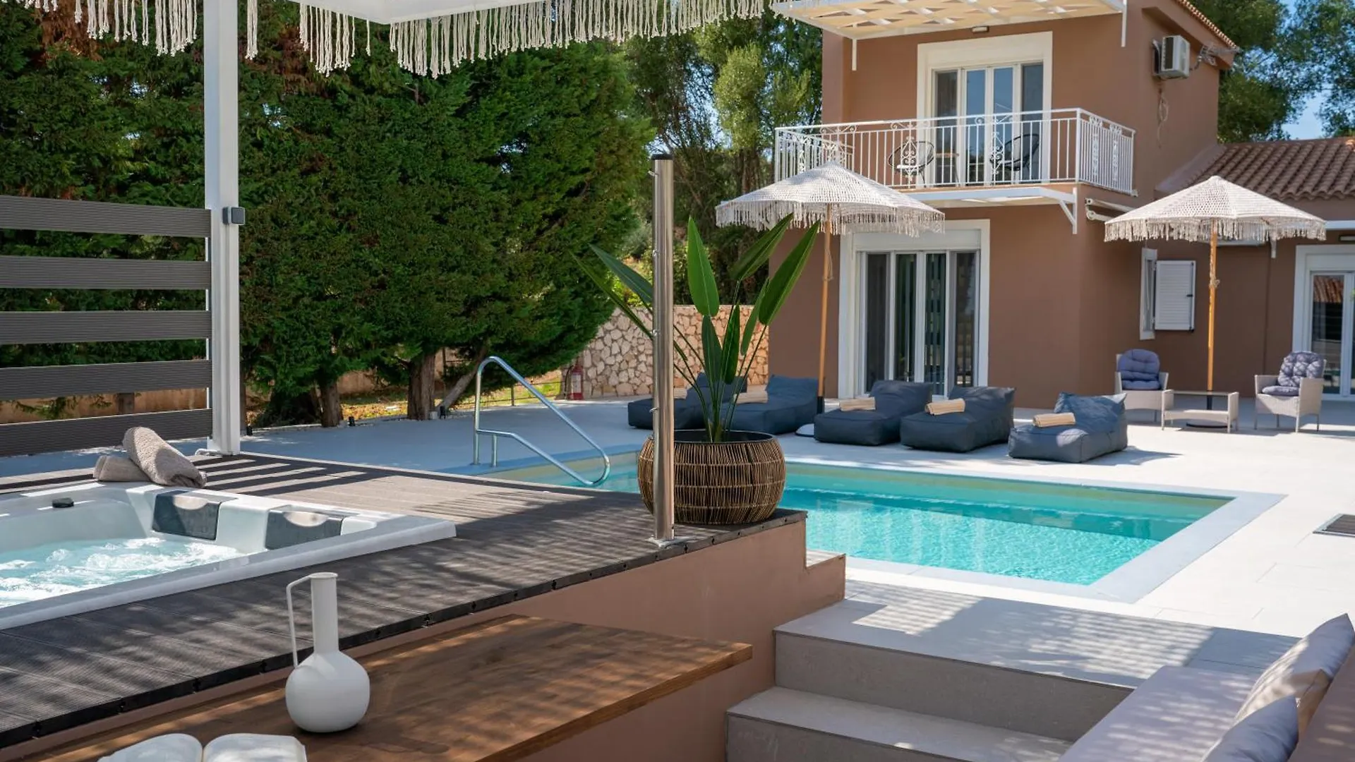 Aqua View Villa Pessada Pesádha ギリシャ